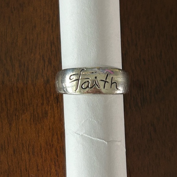 Sterling Silver Faith Engraved Ring Size 8 - Picture 5 of 6